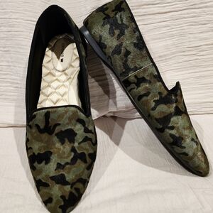 Birdies Camouflage Flats Sz 8.5